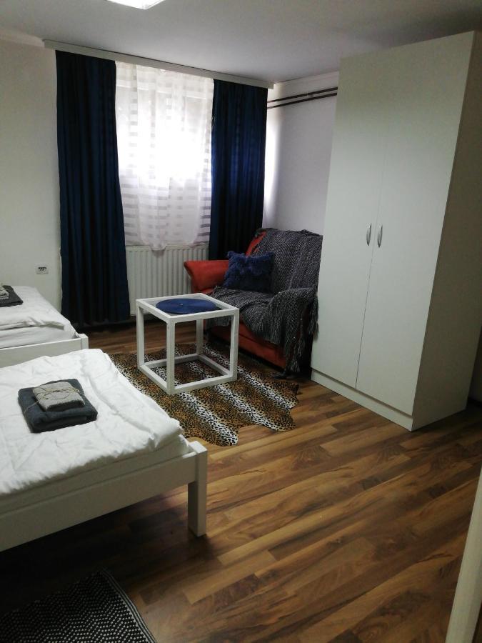 Apartman Romy Pančevo Стая снимка